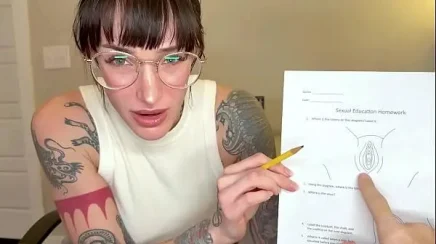 Madrasta transando gostoso demais com o enteada de pau grande