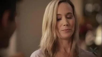 Tia fazendo sexo gostoso demais no filme pornô grátis
